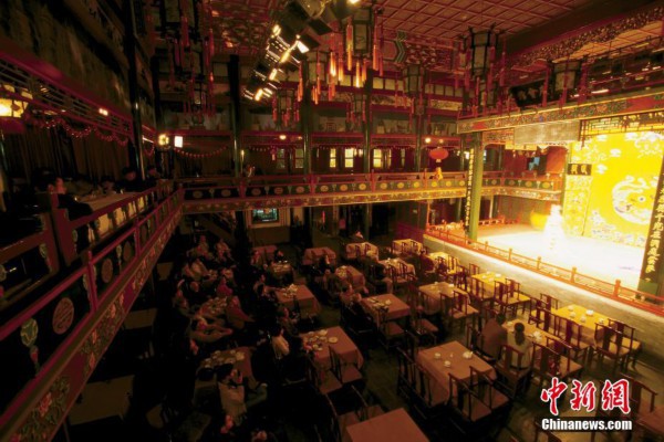 成都品茗之旅：第一视角探秘茶香四溢的休闲时光